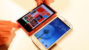 Nokia Lumia 920 versus the Samsung Galaxy S3