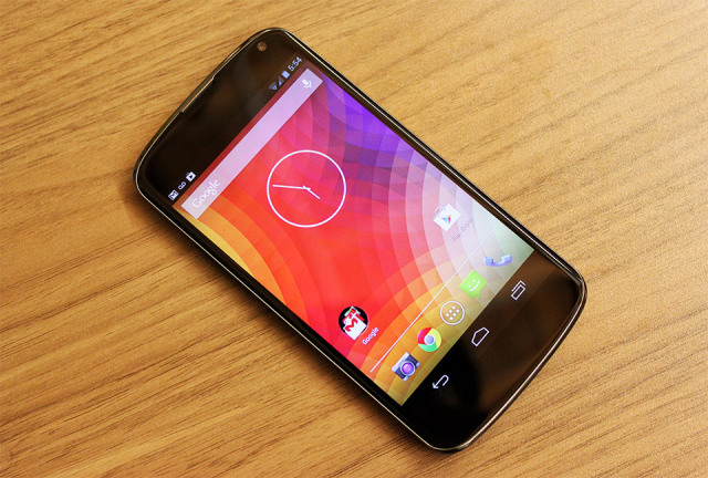 Google sells out of 8GB Nexus 4…again