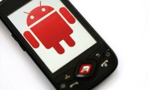 はい、すべてのデバイスの 99% に影響を与える最近発見された Android マルウェアについて心配する必要があります