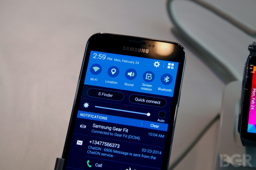 New Report Says Samsung Users Spend 6 Seconds Each Month Using Samsung Bloatware