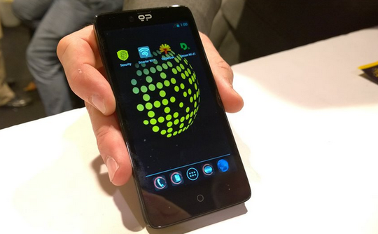 Ultra-Secure Blackphone Rooted in Five Minutes