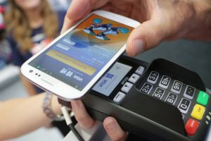 Android Pay がロイヤルティ プログラムのサポートを開始