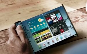 Rumor: Samsung Will Release the First Foldable Smartphone in Q4 2017